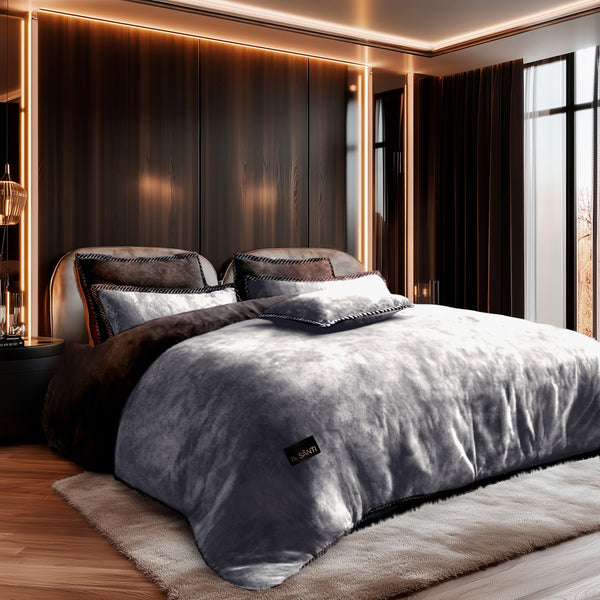 The Amorgos Luxury Velvet Bedding Set