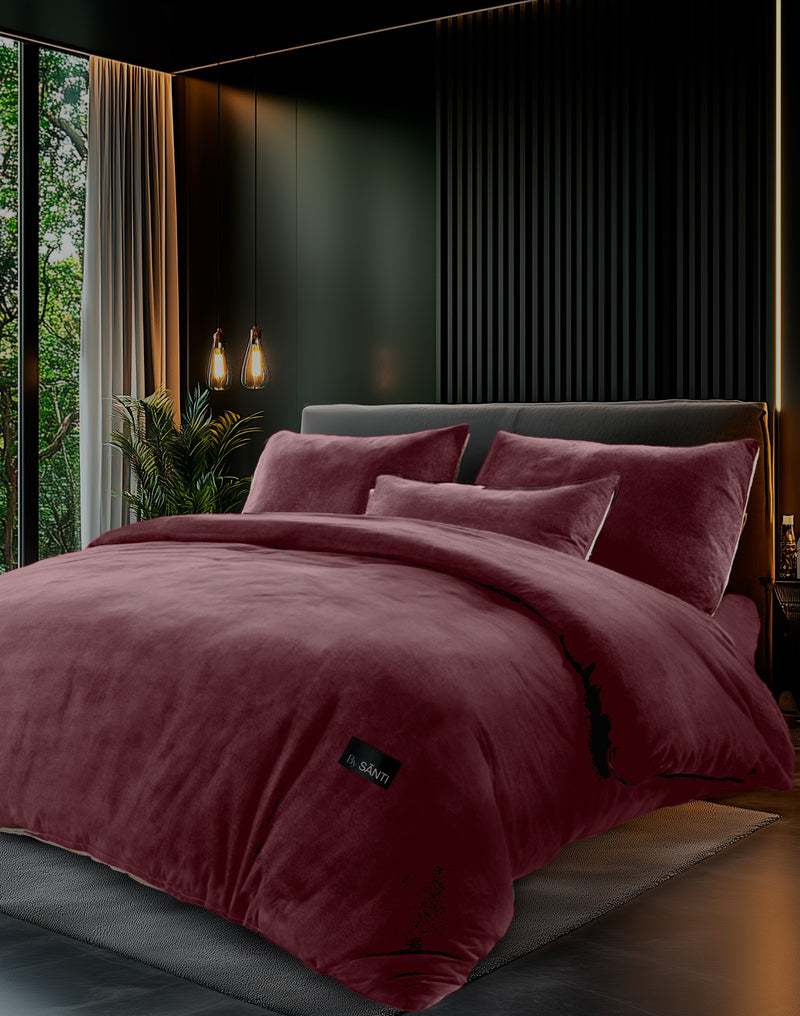 The Kefalonia Velvet Bedding Set