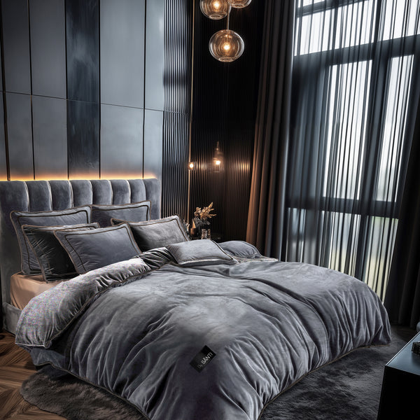 The Velós Velvet Lux Bedding Set