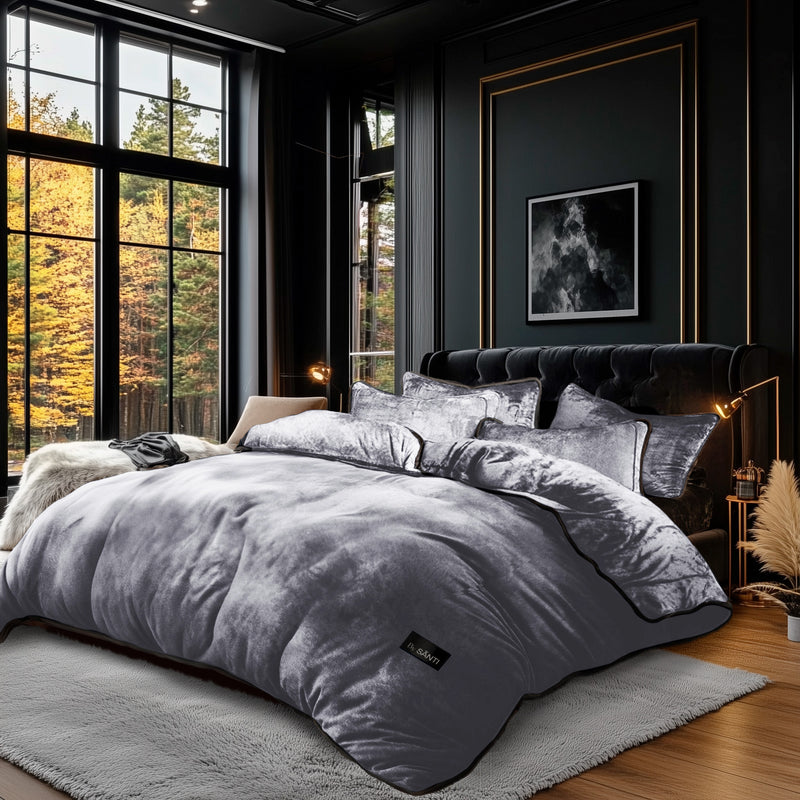 The Velós Luxury Velvet Winter Bedding Set