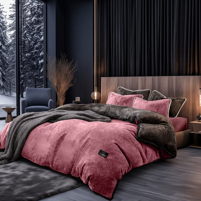 Hotel-style Amorgos velvet bedding set in aesthetic bedroom decor